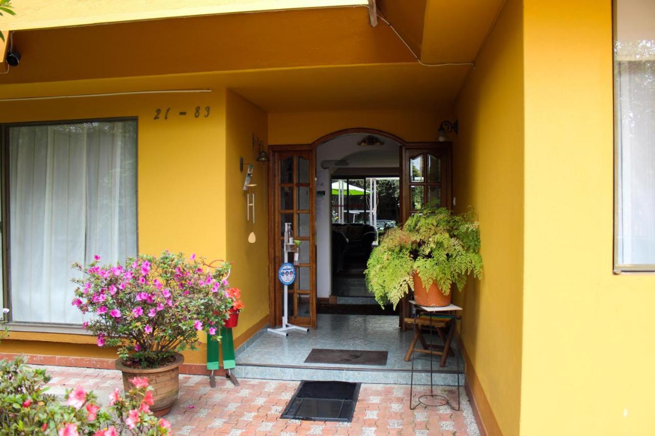 Hotel Casa Iris à Chía Extérieur photo