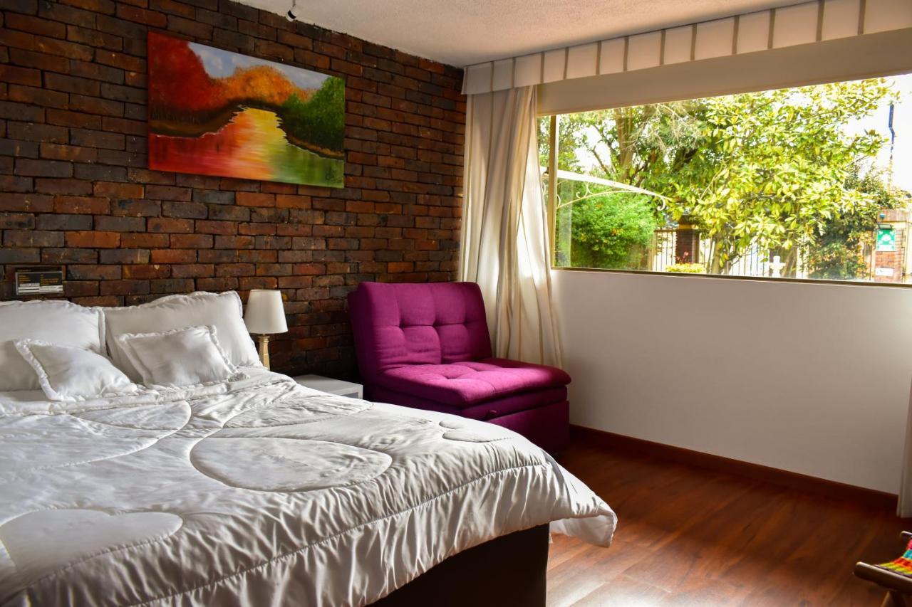 Hotel Casa Iris à Chía Extérieur photo