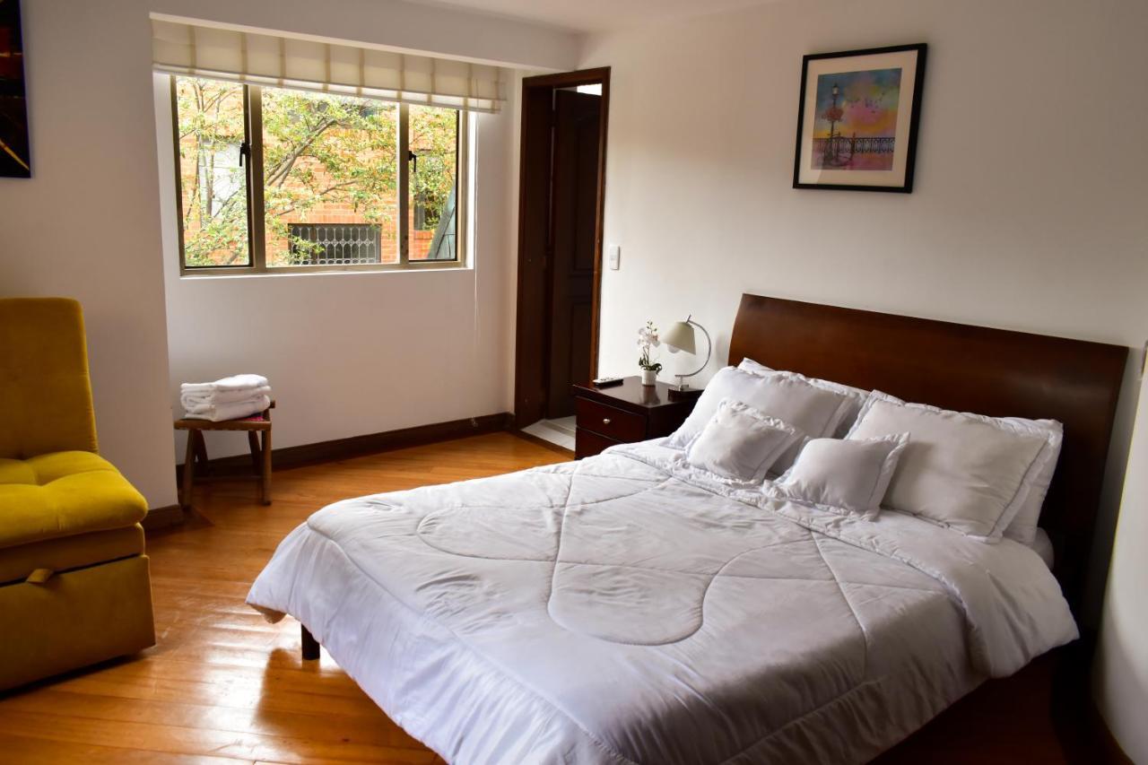Hotel Casa Iris à Chía Extérieur photo