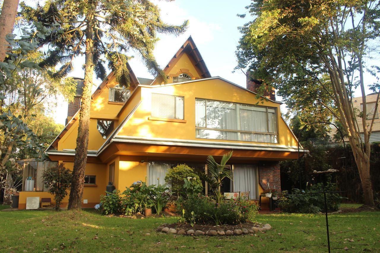 Hotel Casa Iris à Chía Extérieur photo